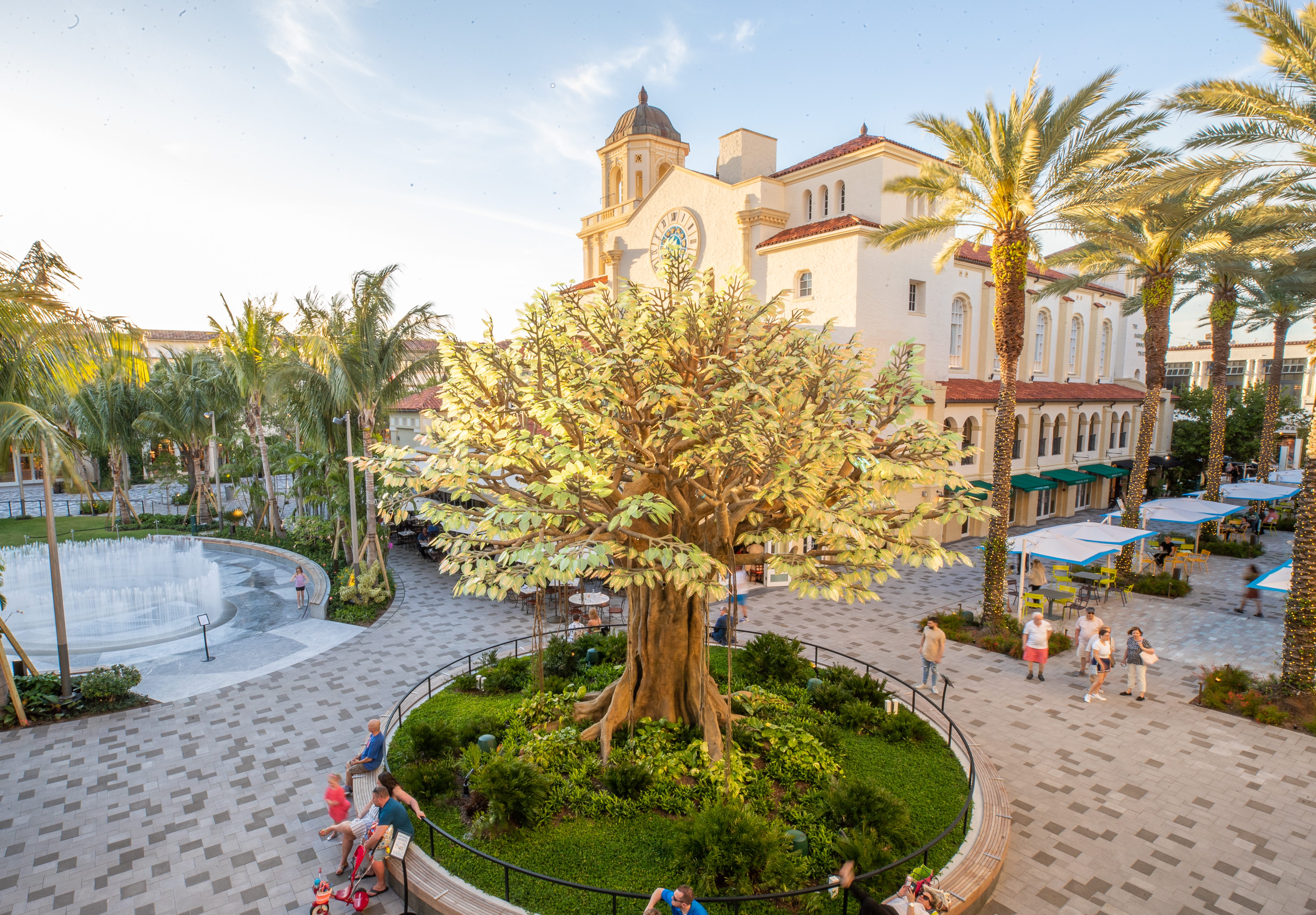 Drone photo of the LED banyan and water fountain 