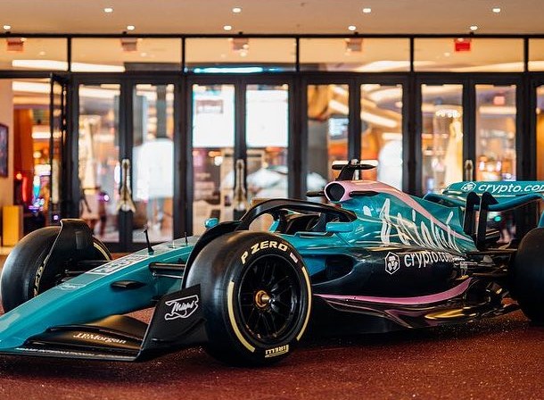 Formula 1 Racing Car