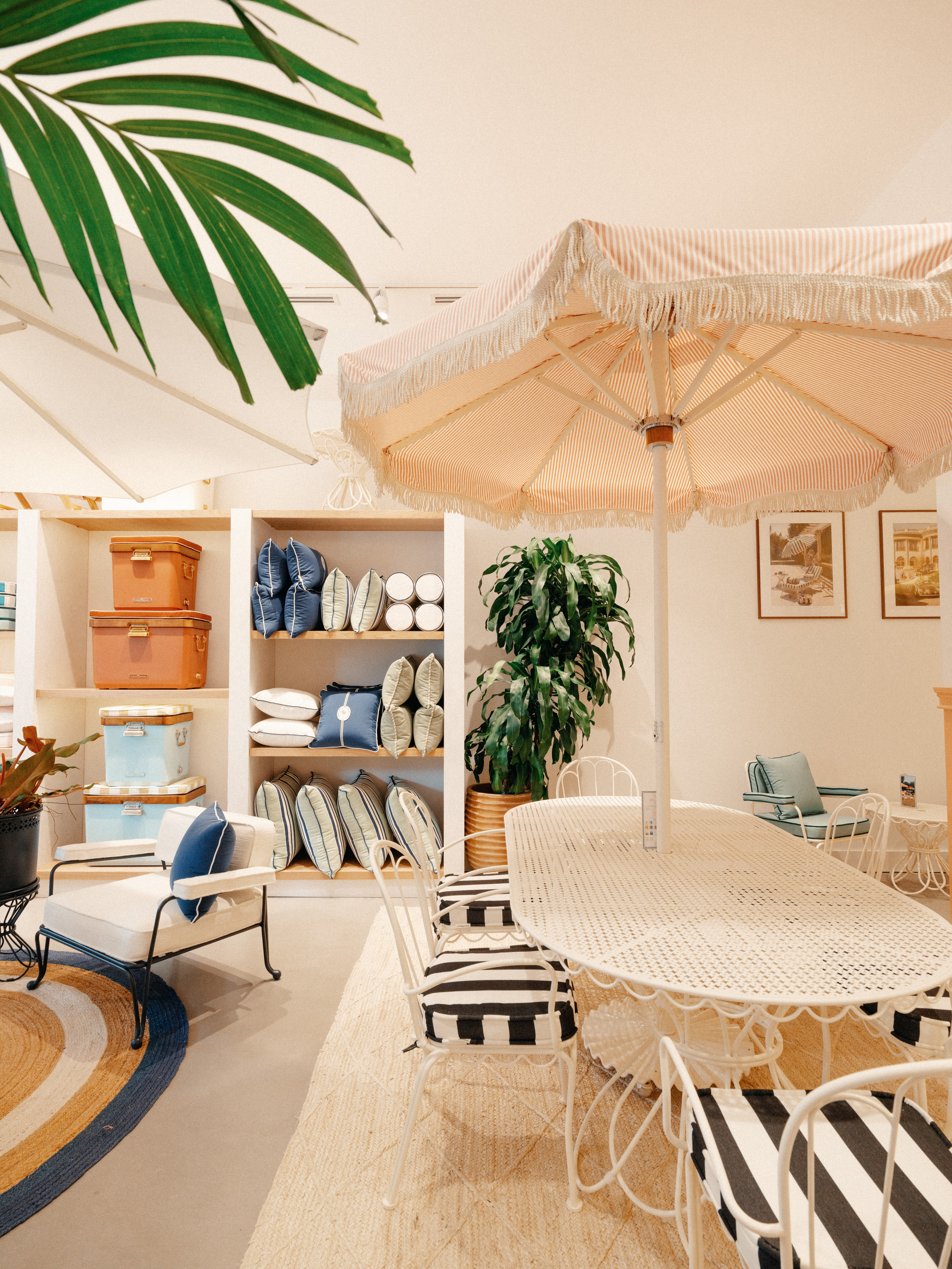 Store images with pretty outdoor furniture