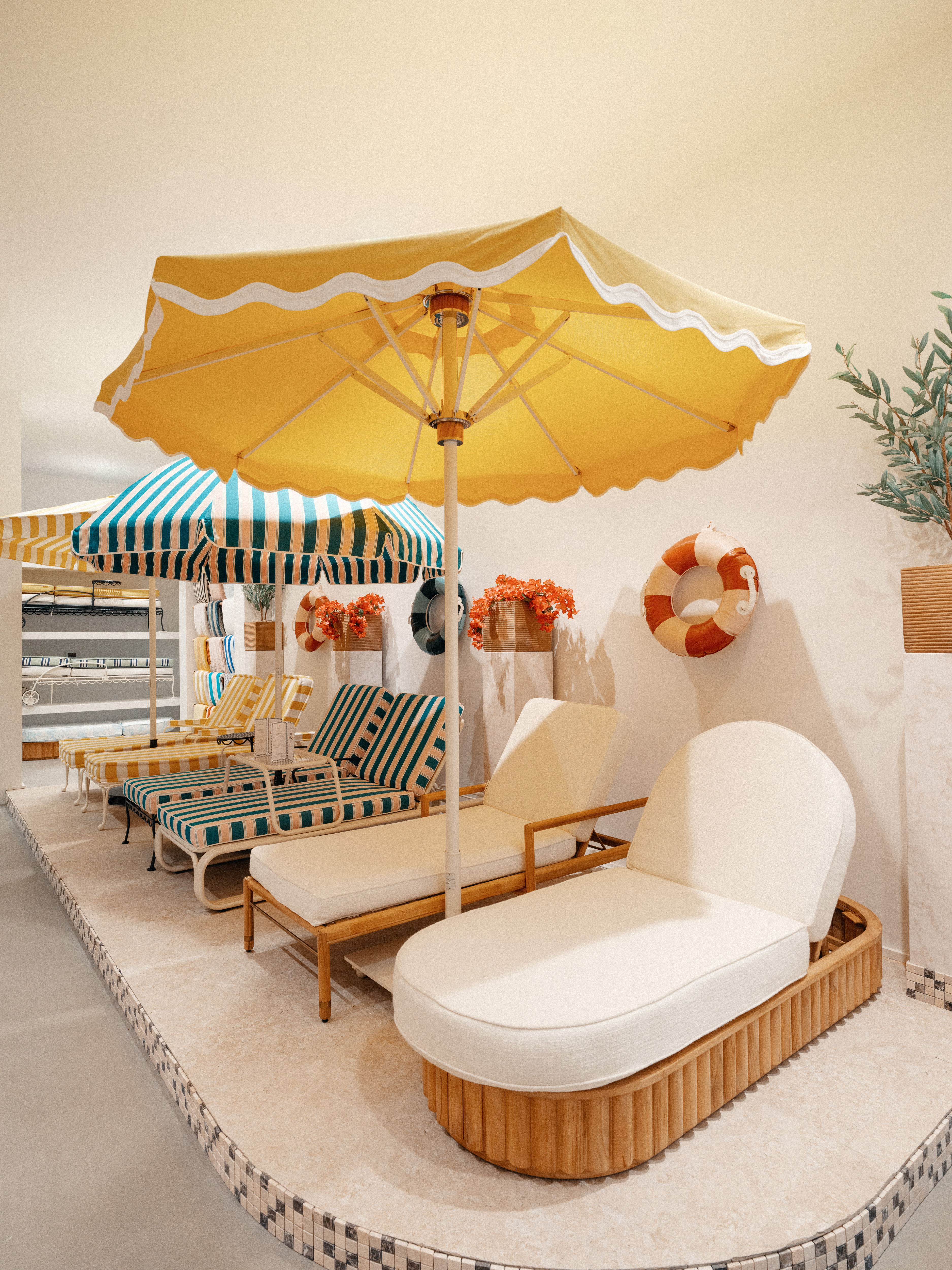 Store images with pretty outdoor furniture