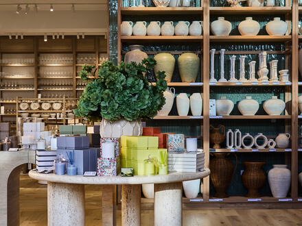store with pots