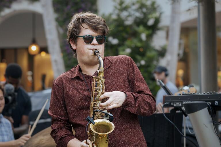 Man playing saxophone 