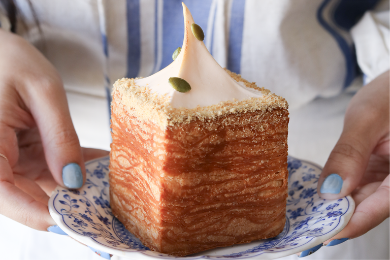 Maman Pumpkin Pie Croissant Cube