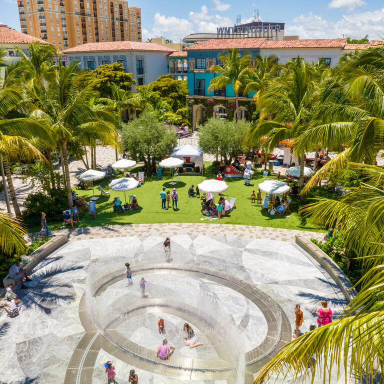 Summertime on the CityPlace Lawn 