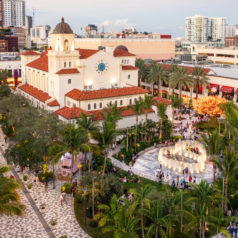 theater and water fountain