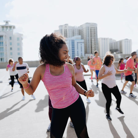 women workout on rooftip